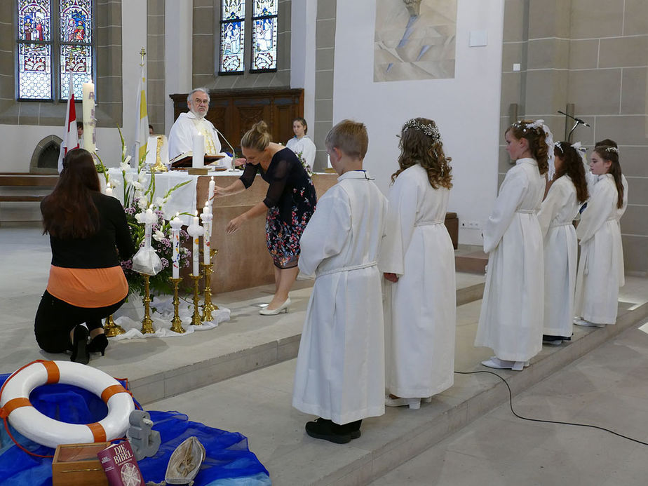 Feier der 1. Heiligen Kommunion in Sankt Crescentius (Foto: Karl-Franz Thiede)